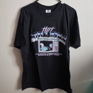 Hot Mulligan (The sound a body makes when it's still) 2025 tour tee